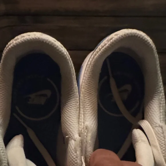 Nike Air White and Blue Sneakers - Picture 9 of 9